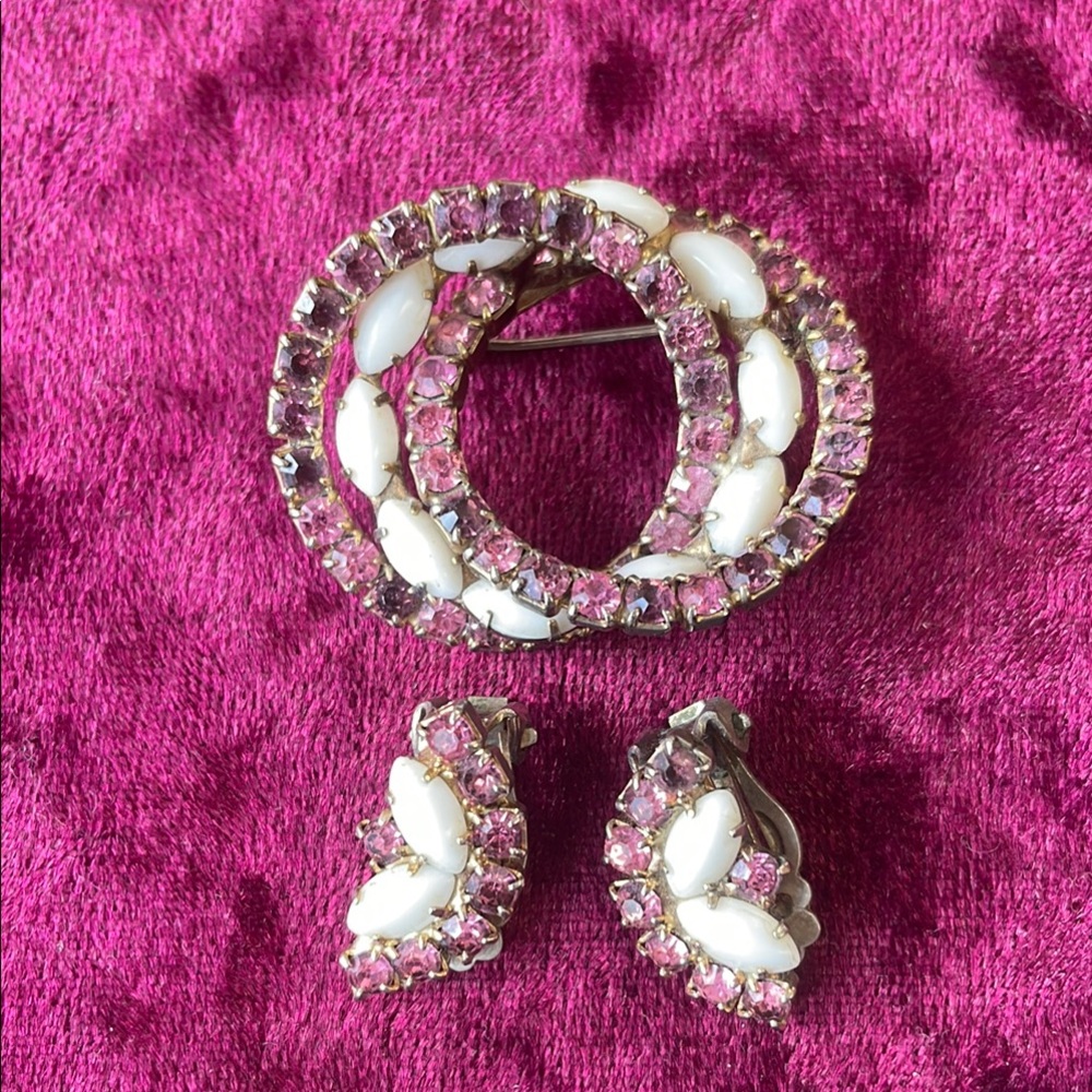 Elegant Pink Rhinestone and White Milk Glass Brooch Set